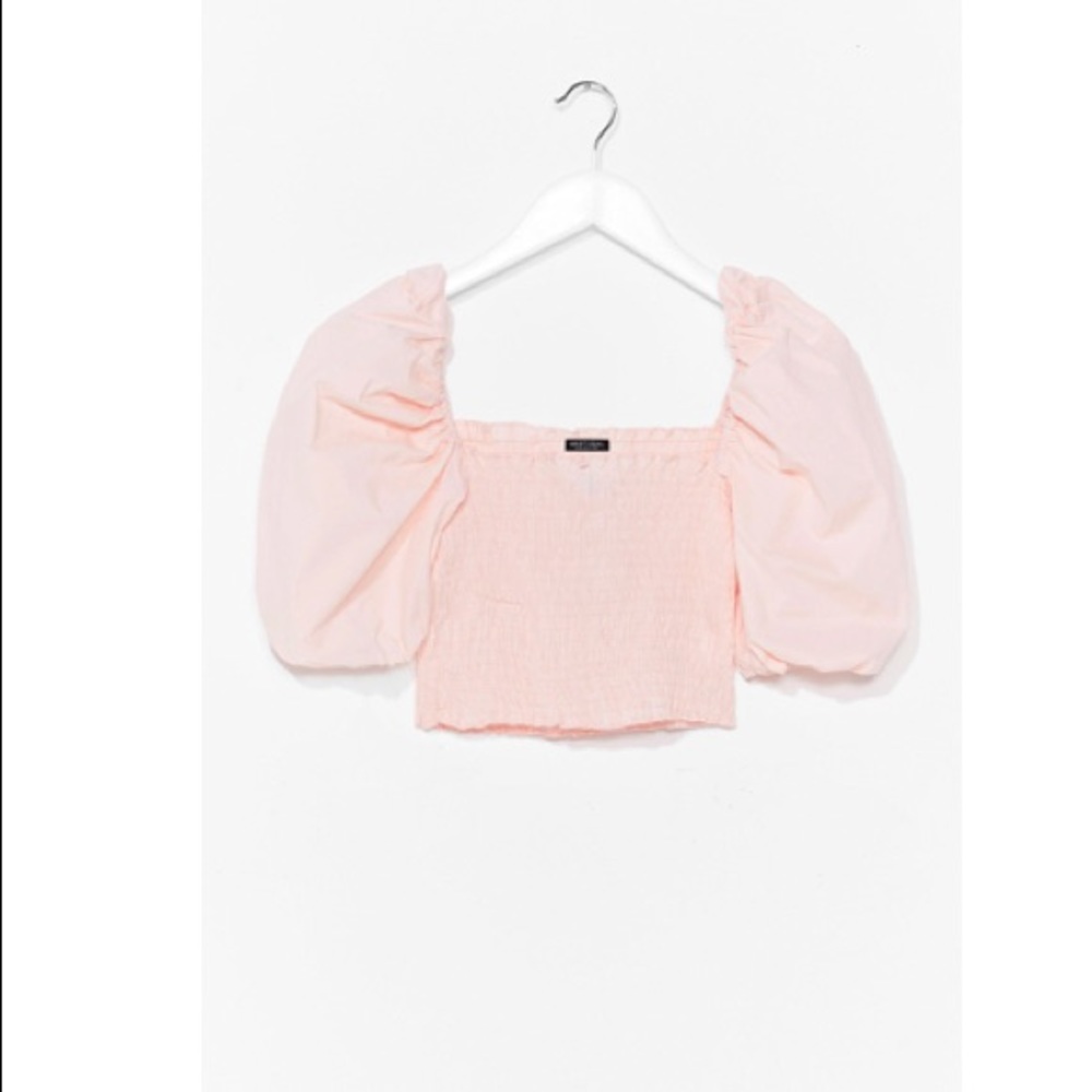 NWT Pink bubble sleeve crop top